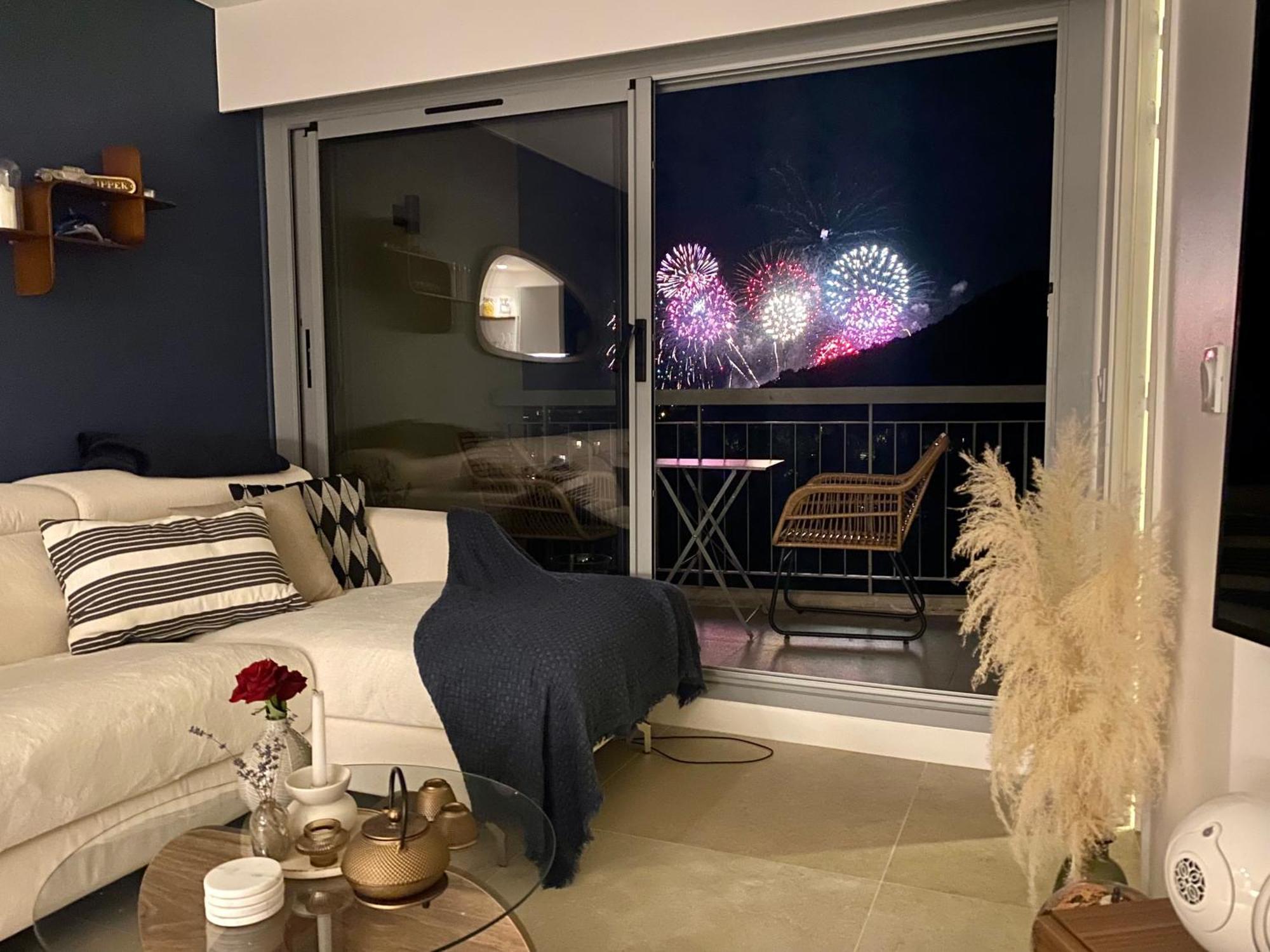 Appartement Luxe Vue Mer Et Collines Avec Piscine Mandelieu Extérieur photo