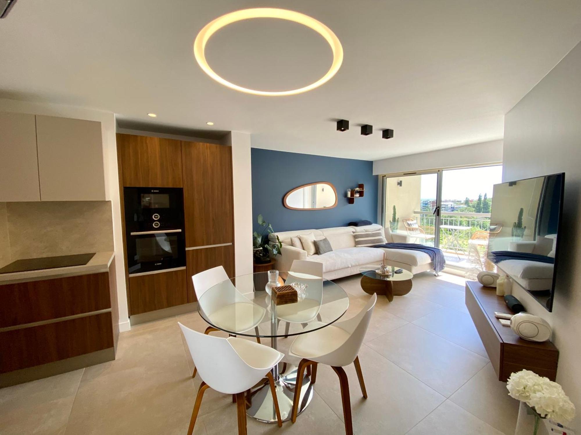 Appartement Luxe Vue Mer Et Collines Avec Piscine Mandelieu Extérieur photo