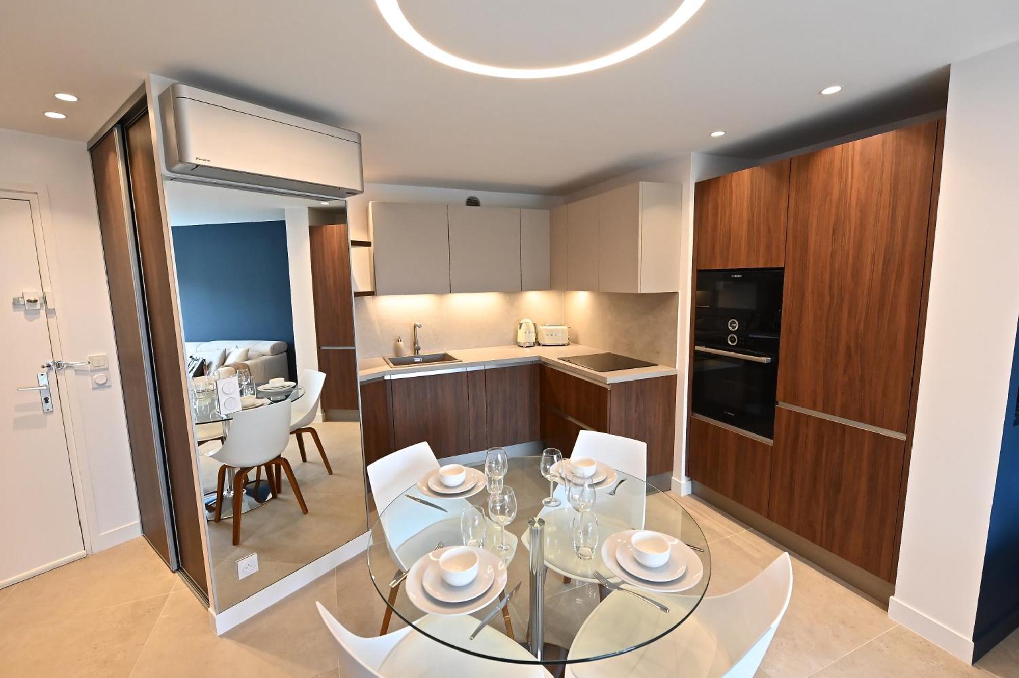 Appartement Luxe Vue Mer Et Collines Avec Piscine Mandelieu Extérieur photo